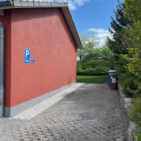 Neu Sanierte Fuer 2-4 P