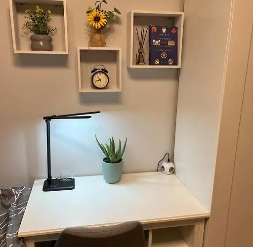 Neu Sanierte Für 2-4 P Eschwege