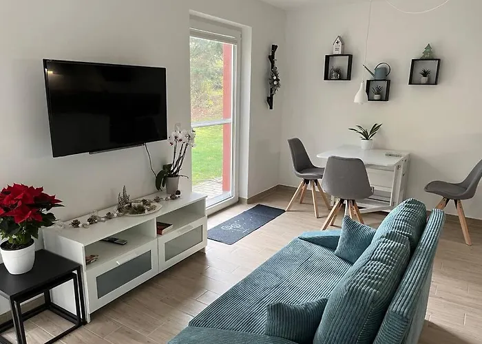 Neu Sanierte Für 2-4 P Apartamento *