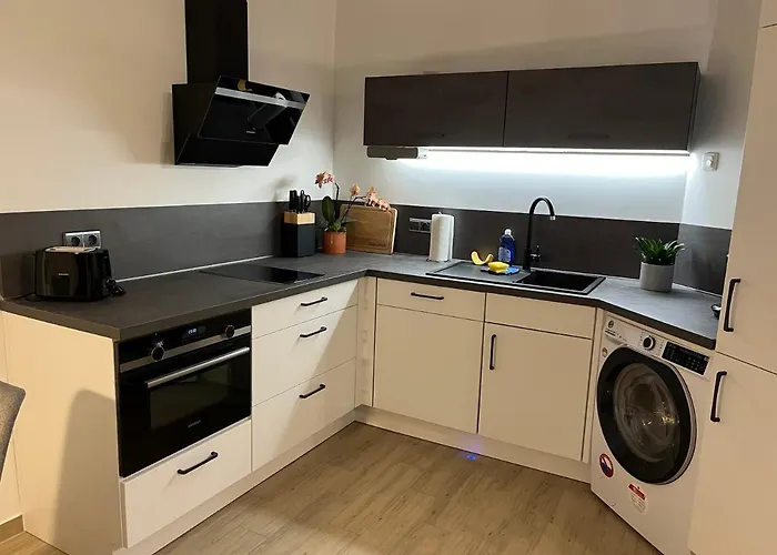 Neu Sanierte Für 2-4 P Apartamento *